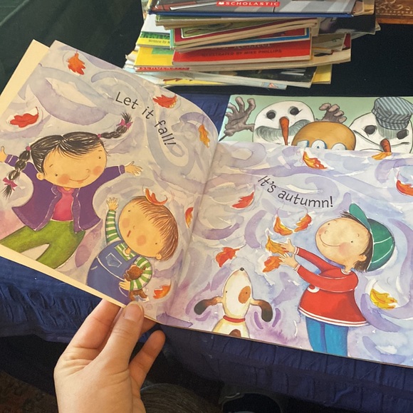 🍁 Seasonal Childrens books ⛄️ - Picture 4 of 10